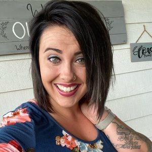 Meet your Posher, Athena